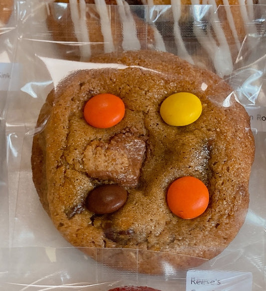 Reeses Cups & Pieces